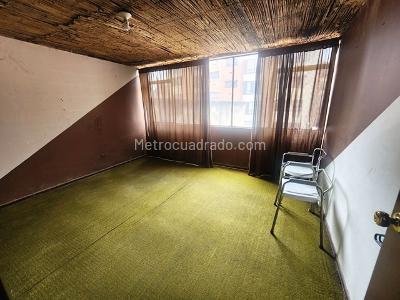 Casa de 5 alcobas en venta en Gran America, Bogotá, 350 m² · foto 17 de 20
