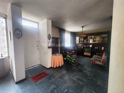 Casa de 5 alcobas en venta en Gran America, Bogotá, 350 m² · foto 2 de 20
