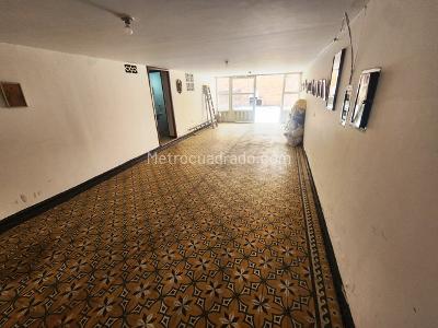 Casa de 5 alcobas en venta en Gran America, Bogotá, 350 m² · foto 9 de 20
