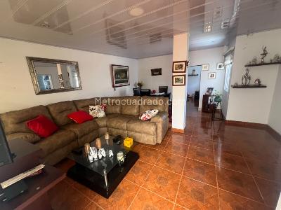 Casa de 5 alcobas en venta en La Camelia, Bogotá, 380 m² · foto 20 de 20