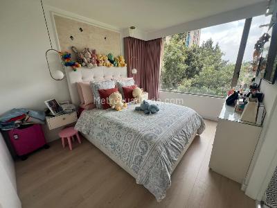 Apartamento de 4 alcobas en venta en Salitre Noroccidental, Bogotá, 177 m² · foto 13 de 19