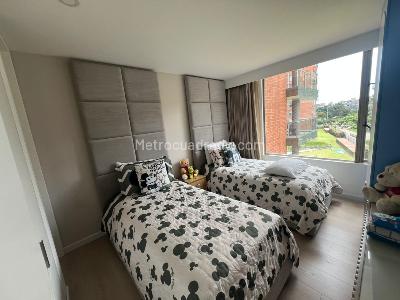 Apartamento de 4 alcobas en venta en Salitre Noroccidental, Bogotá, 177 m² · foto 14 de 19