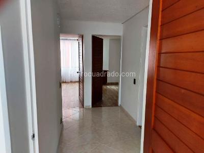 Apartamento en venta en Quinta Paredes, Bogotá · foto 11 de 19