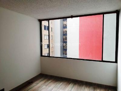 Apartamento en venta en Quinta Paredes, Bogotá · foto 16 de 19