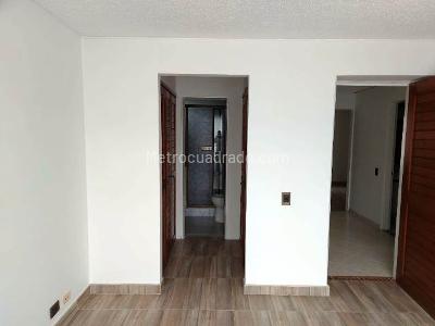 Apartamento en venta en Quinta Paredes, Bogotá · foto 7 de 19