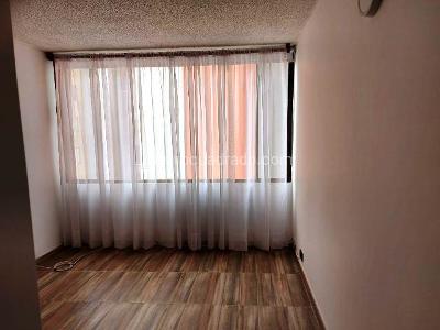 Apartamento en venta en Quinta Paredes, Bogotá · foto 9 de 19