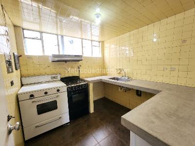 Casa de 5 alcobas en venta en Marsella, Bogotá, 350 m² · foto 14 de 20