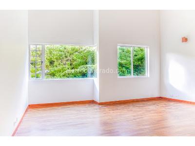 Casa de 5 alcobas en venta en Alto De Las Palmas, Envigado, 1245 m² · foto 10 de 20