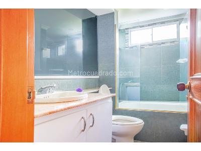 Casa de 5 alcobas en venta en Alto De Las Palmas, Envigado, 1245 m² · foto 13 de 20