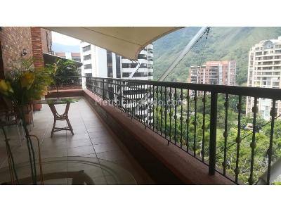 Apartamento en venta en Aguacatal, Cali · foto 2 de 20