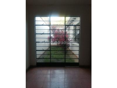 Casa de 5 alcobas en venta en San Vicente, Cali, 1000 m² · foto 14 de 20