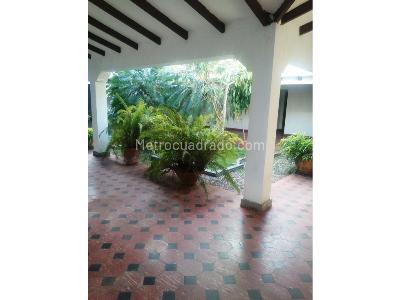 Casa de 5 alcobas en venta en San Vicente, Cali, 1000 m² · foto 16 de 20