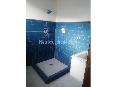 Casa de 5 alcobas en venta en San Vicente, Cali, 1000 m² · foto 18 de 20