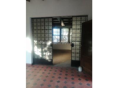 Casa de 5 alcobas en venta en San Vicente, Cali, 1000 m² · foto 19 de 20