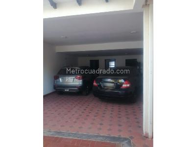 Casa de 5 alcobas en venta en San Vicente, Cali, 1000 m² · foto 20 de 20