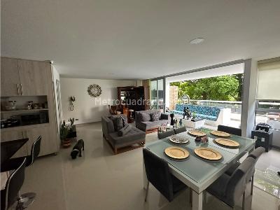 Apartamento de 4 alcobas en venta en Pance, Cali, 178 m² · foto 2 de 10