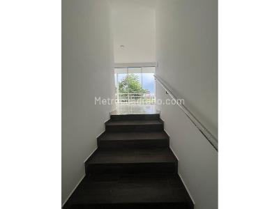 Casa de 5 alcobas en venta en Jamundi, Cali, 340 m² · foto 10 de 14