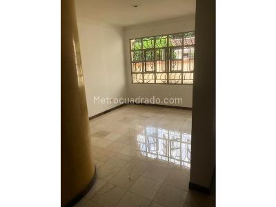 Casa de 3 alcobas en venta en Tequendama, Cali, 330 m² · foto 6 de 16