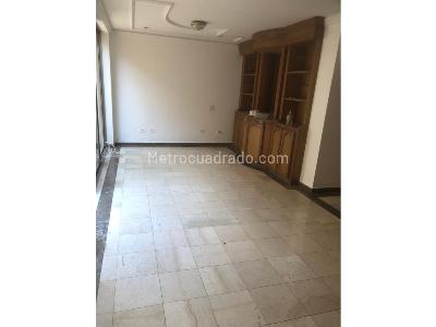 Casa de 3 alcobas en venta en Tequendama, Cali, 330 m² · foto 13 de 16