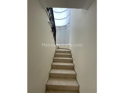 Casa de 5 alcobas en venta en Ciudad Jardin, Cali, 243 m² · foto 7 de 13