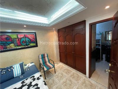 Casa de 5 alcobas en venta en Ciudad 2000, Cali, 270 m² · foto 6 de 19