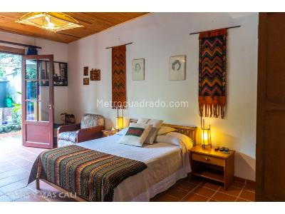 Casa de 5 alcobas en venta en Prados Del Norte, Cali, 320 m² · foto 5 de 12