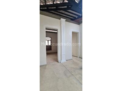 Casa de 4 alcobas en venta en San Antonio, Cali, 243 m² · foto 6 de 11