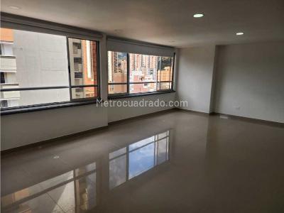 Apartamento de 3 alcobas en venta en Parque, Sabaneta, 119 m² · foto 5 de 17