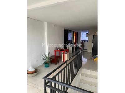 Casa de 5 alcobas en venta en Santa Barbara, Cali, 180 m² · foto 7 de 9