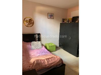 Casa de 5 alcobas en venta en Santa Barbara, Cali, 180 m² · foto 8 de 9