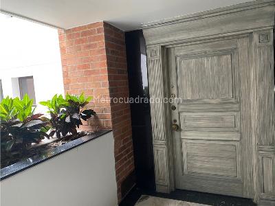 Apartamento de 3 alcobas en venta en Santa Teresita, Cali, 300 m² · foto 2 de 20