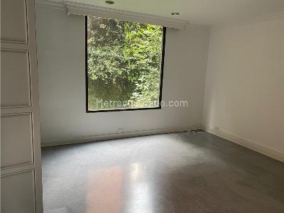 Apartamento de 3 alcobas en venta en Santa Teresita, Cali, 300 m² · foto 17 de 20