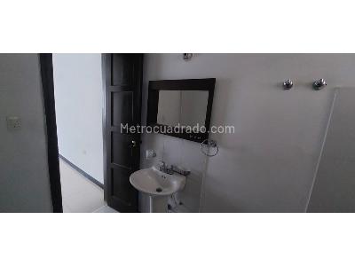Casa de 4 alcobas en venta en Santa Monica Residencial, Cali, 450 m² · foto 19 de 20