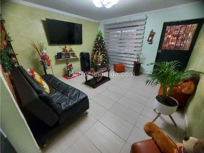 Casa de 5 alcobas en venta en Oriente, Medellín, 492 m² · foto 15 de 18