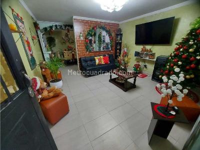 Casa de 5 alcobas en venta en Oriente, Medellín, 492 m² · foto 16 de 18