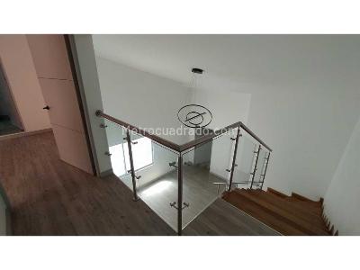 Casa de 5 alcobas en venta en La Doctora, Sabaneta, 300 m² · foto 14 de 20