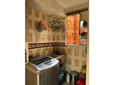 Apartamento de 2 alcobas en venta en Calicanto, Cali, 52 m² · foto 3 de 8