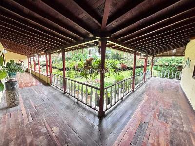 Casa de 5 alcobas en venta en Llano Grande, Rionegro · foto 3 de 20