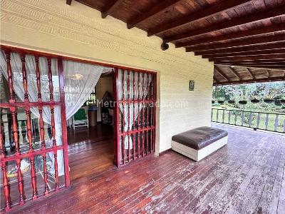 Casa de 5 alcobas en venta en Llano Grande, Rionegro · foto 11 de 20