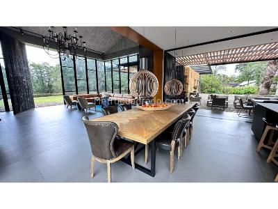 Casa de 4 alcobas en venta en Alto Del Medio, Rionegro, 800 m² · foto 10 de 20