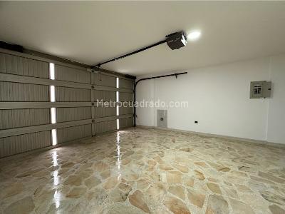 Casa de 5 alcobas en venta en El Ingenio, Cali, 360 m² · foto 16 de 20