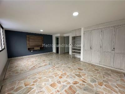 Casa de 5 alcobas en venta en El Ingenio, Cali, 360 m² · foto 19 de 20