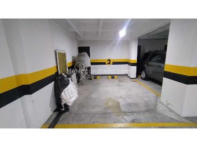 Apartamento de 2 alcobas en venta en La Castellana, Medellín, 196 m² · foto 10 de 20