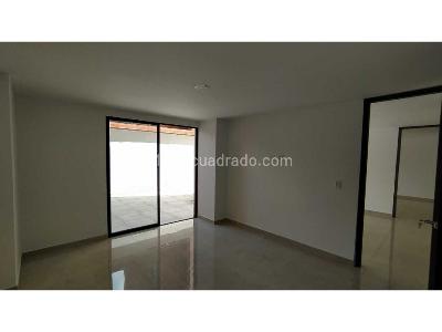 Apartamento de 2 alcobas en venta en La Castellana, Medellín, 196 m² · foto 12 de 20