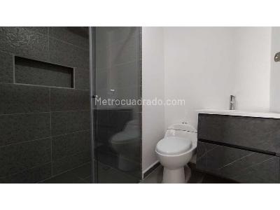 Apartamento de 2 alcobas en venta en La Castellana, Medellín, 196 m² · foto 13 de 20