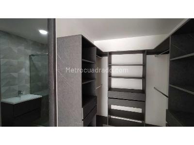 Apartamento de 2 alcobas en venta en La Castellana, Medellín, 196 m² · foto 14 de 20