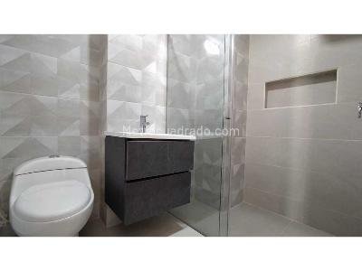 Apartamento de 2 alcobas en venta en La Castellana, Medellín, 196 m² · foto 18 de 20