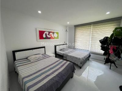 Casa de 4 alcobas en venta en Ciudad Jardin, Cali, 450 m² · foto 8 de 20