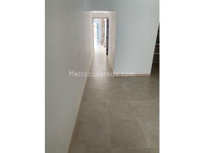 Casa de 5 alcobas en venta en La Flora, Cali, 333 m² · foto 2 de 20