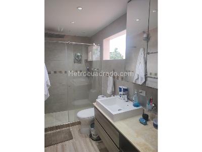 Casa de 5 alcobas en venta en La Flora, Cali, 333 m² · foto 12 de 20